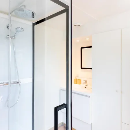 Private Nearby Old Town Гент